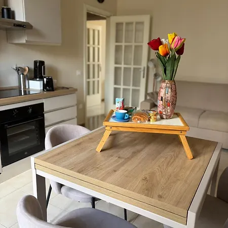 The Reggia Nest Bed & Breakfast